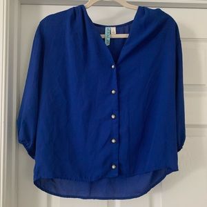 Dina Be blue blouse